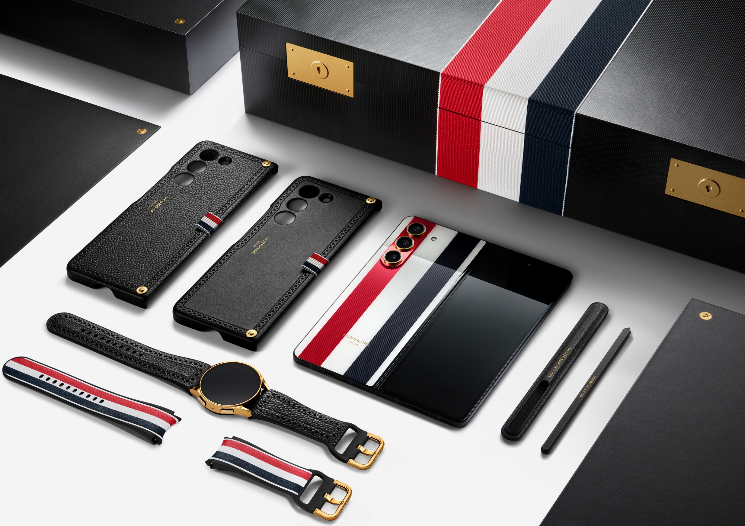 Samsung Galaxy Z Fold5 Thom Browne Edition