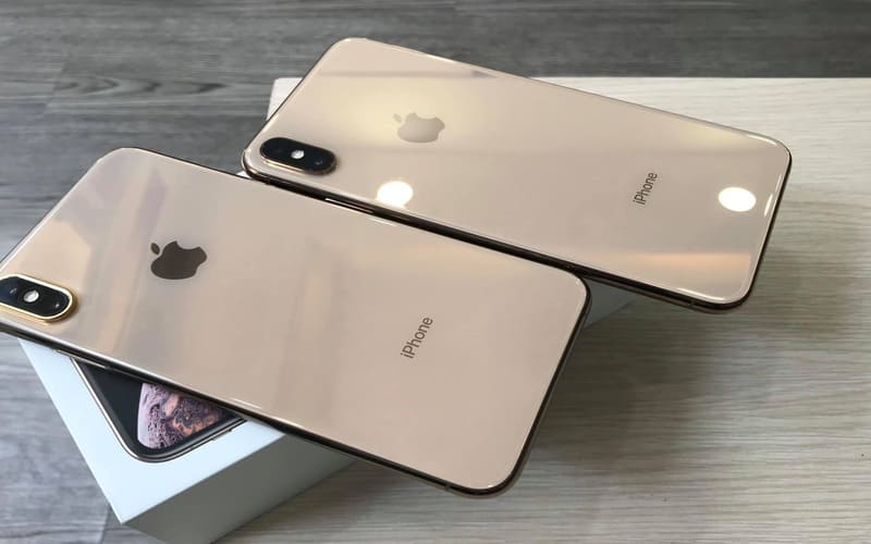 Có nên mua iPhone XS Max trong thời điểm hiện tại ?